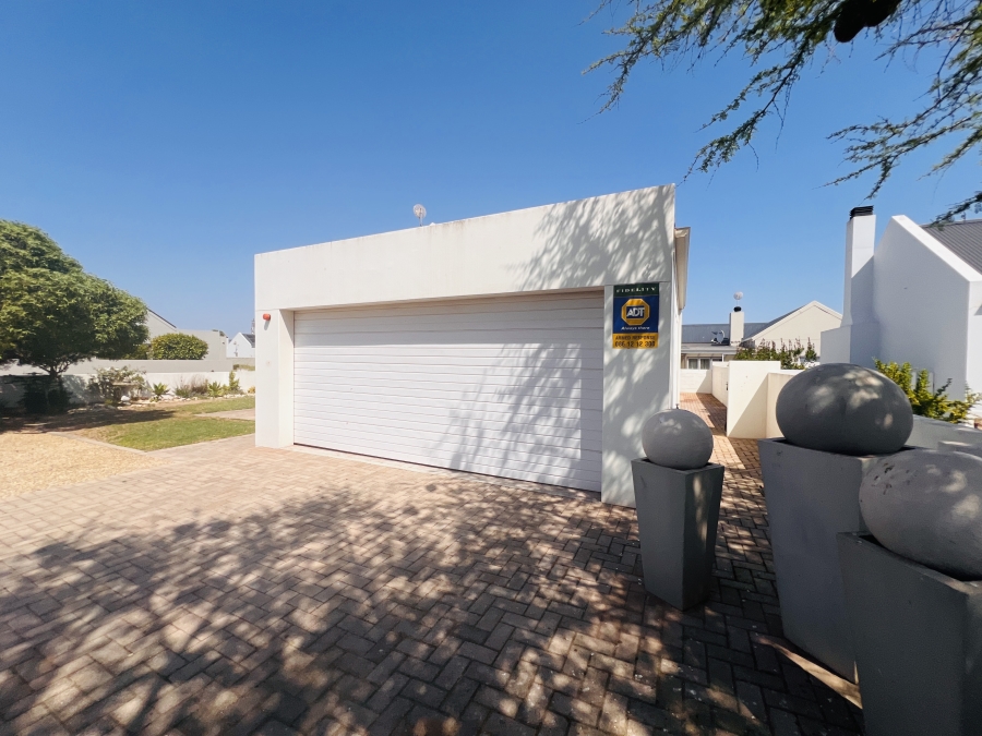 3 Bedroom Property for Sale in Laguna Sands Western Cape